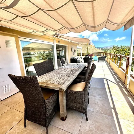 Penthouse Seven Oceans
